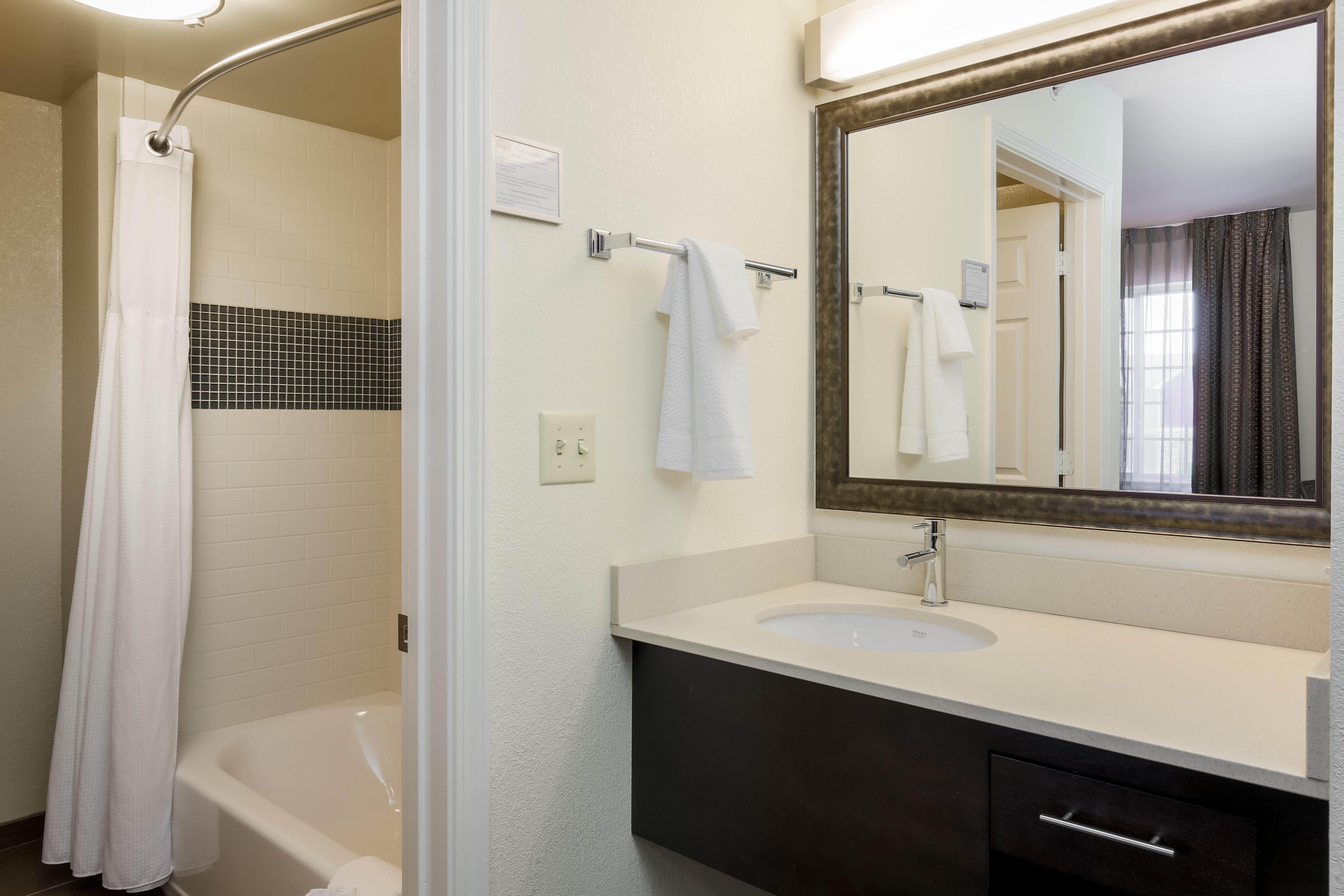 Staybridge Suites-Philadelphia/Mount Laurel By Ihg Экстерьер фото
